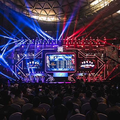 Osvetlenie Esports Events: Milestrong FR Series LED displeje LED ako konečné ...